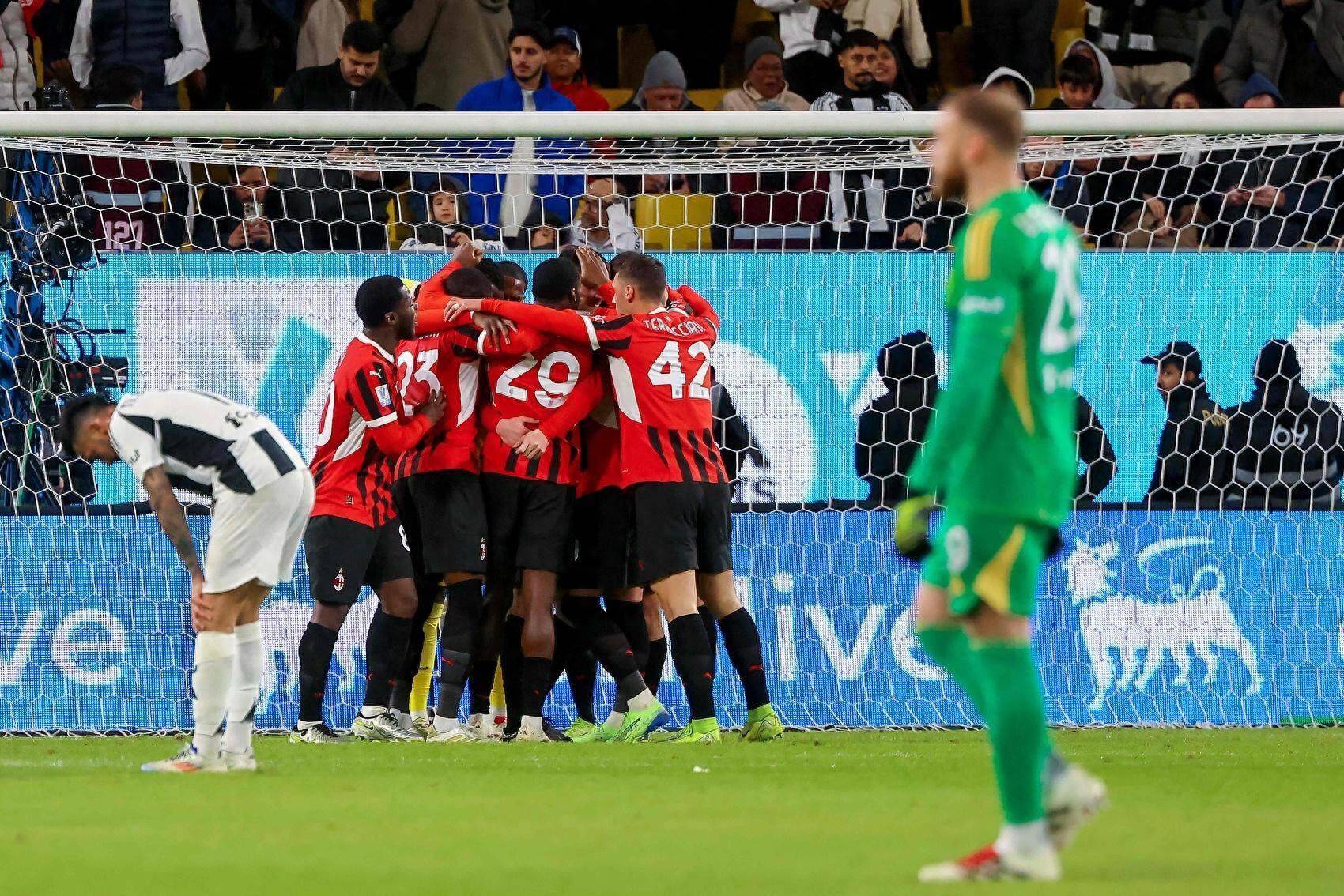 尤文图斯与AC米兰将展开激烈争夺，赛前气氛紧张的简单介绍