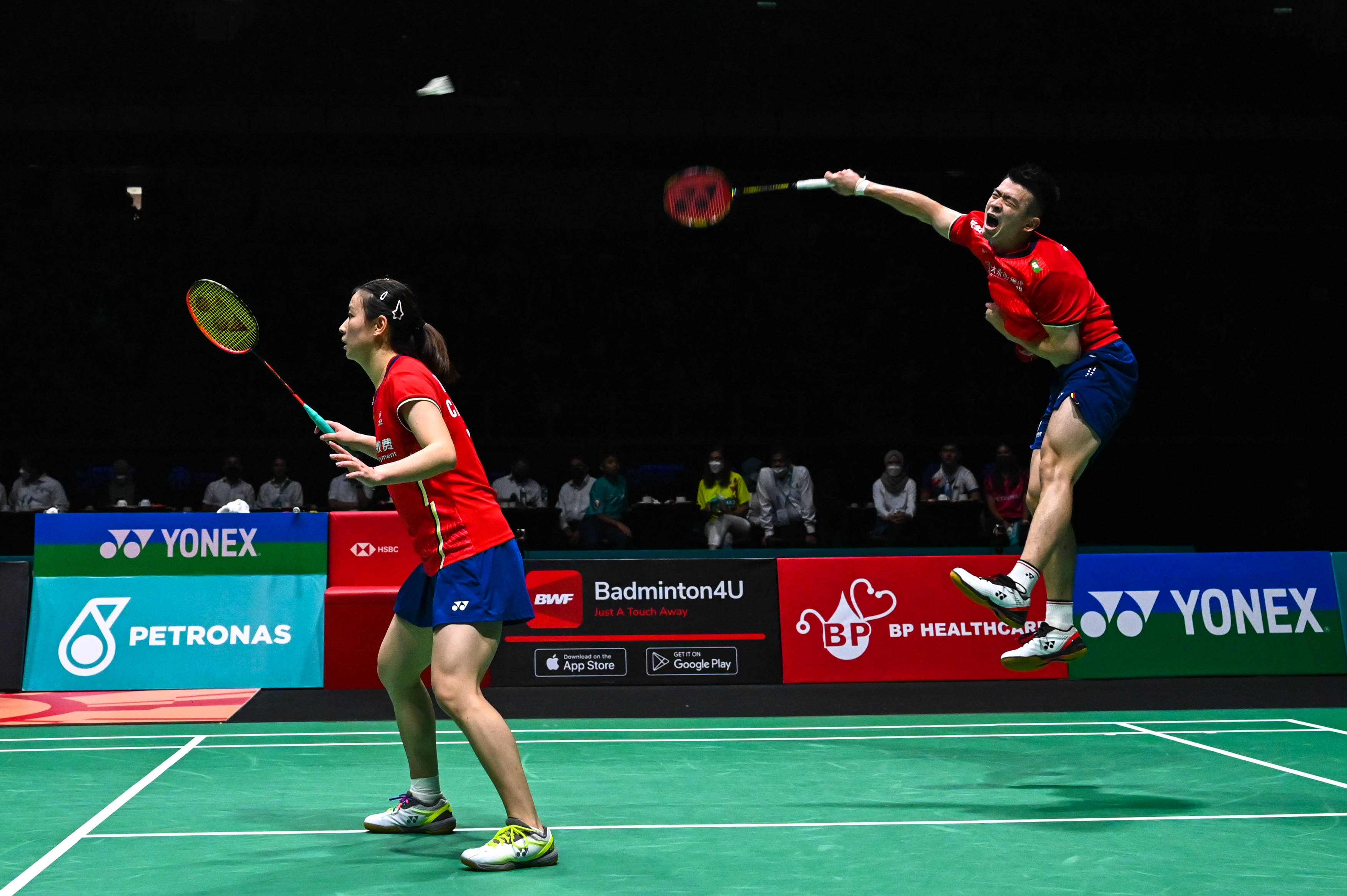 开云足球直播-马来西亚羽毛球队强势泰国羽毛球队，安赛龙送出助攻的简单介绍