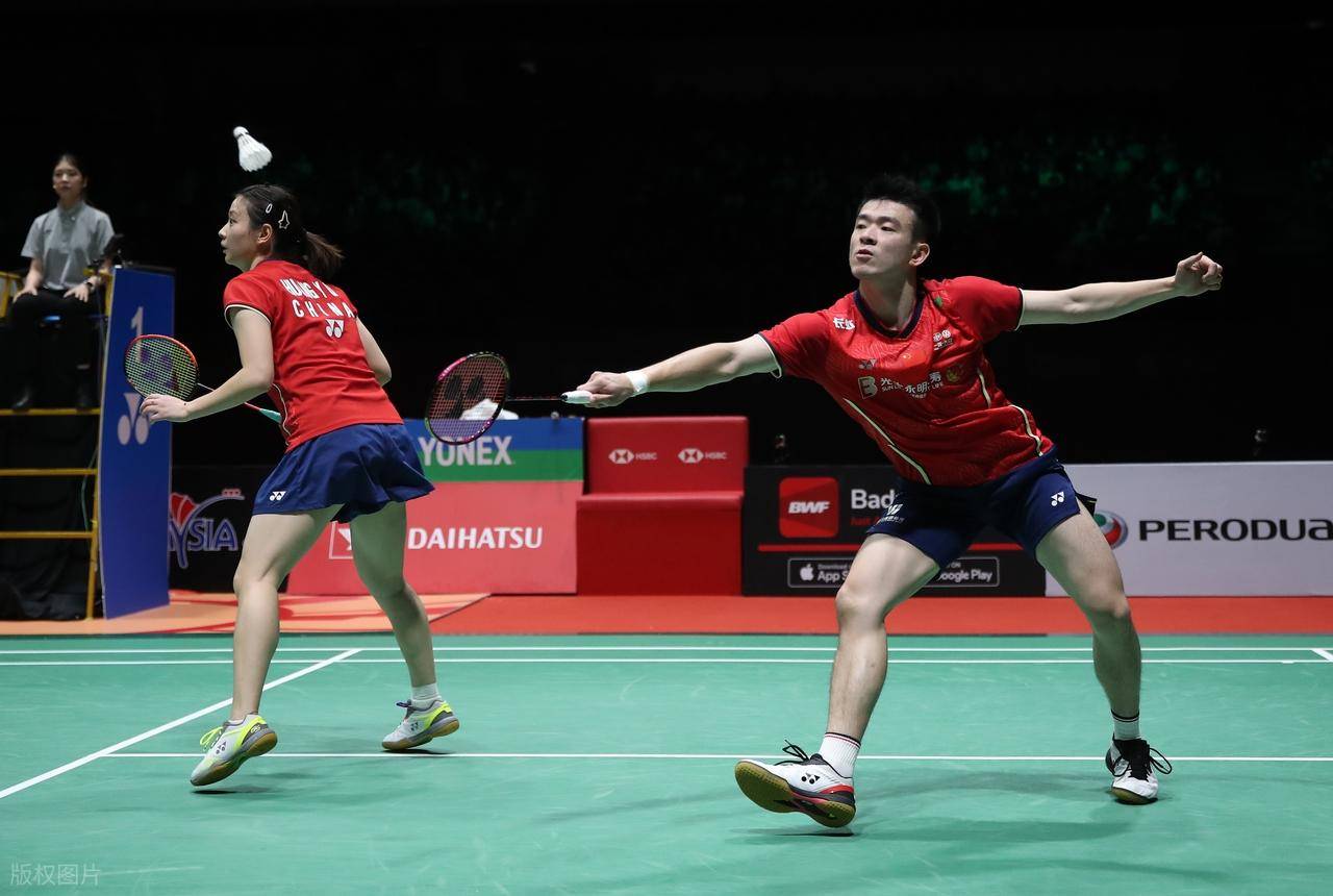 开云下载-中国羽毛球队力克丹麦羽毛球队，戴资颖制霸全场的简单介绍