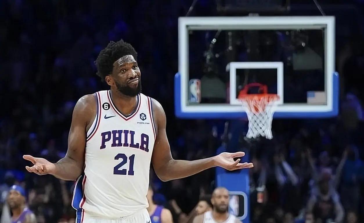 开云体育官网-关于雄鹿B队逆转76人，恩比德统治全场的信息