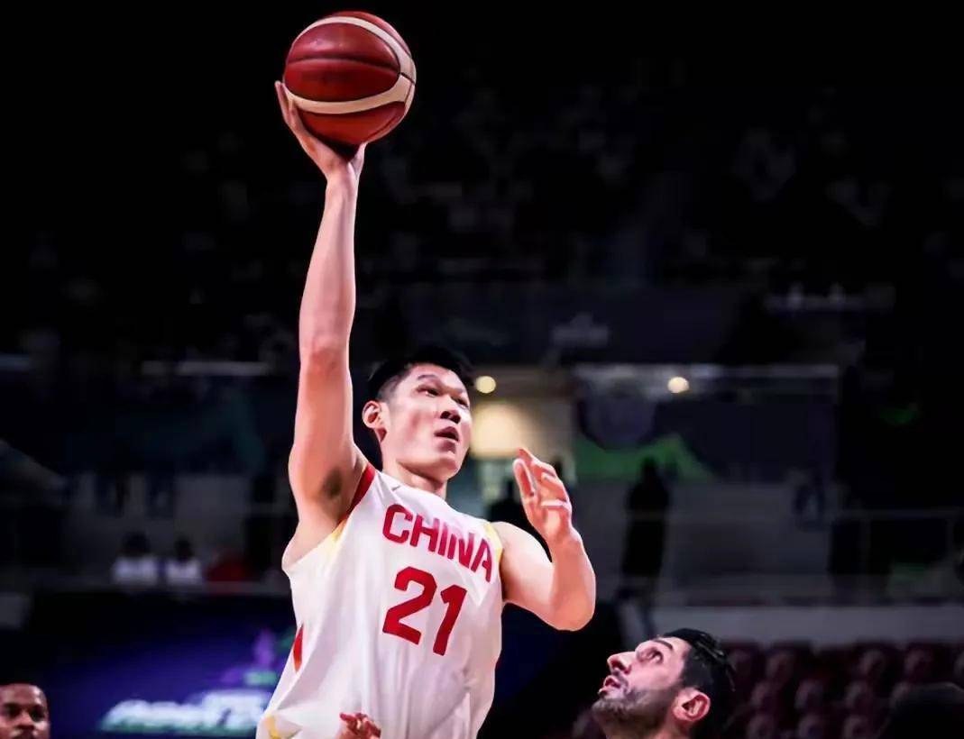 关于加拿大男篮力克澳大利亚男篮，麦科勒姆高光表现的信息