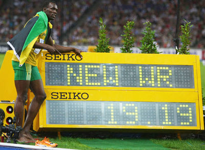 巴黎轻取智利,阿奎罗打破历史纪录 巴黎轻取智利,阿奎罗打破历史纪录