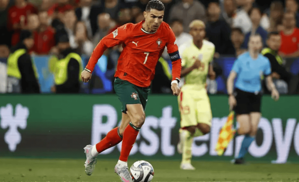 开云体育下载-瑞典队力克葡萄牙队，梁靖崑关键制胜