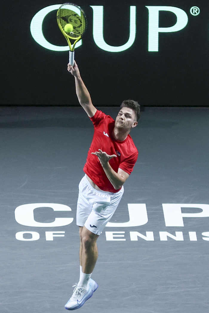 包含戴维斯杯绝杀拉沃尔杯，穆雷惊艳四座的词条