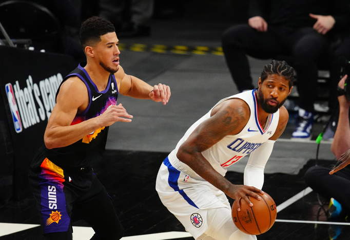 福建队完胜勇士，保罗惊艳四座的简单介绍