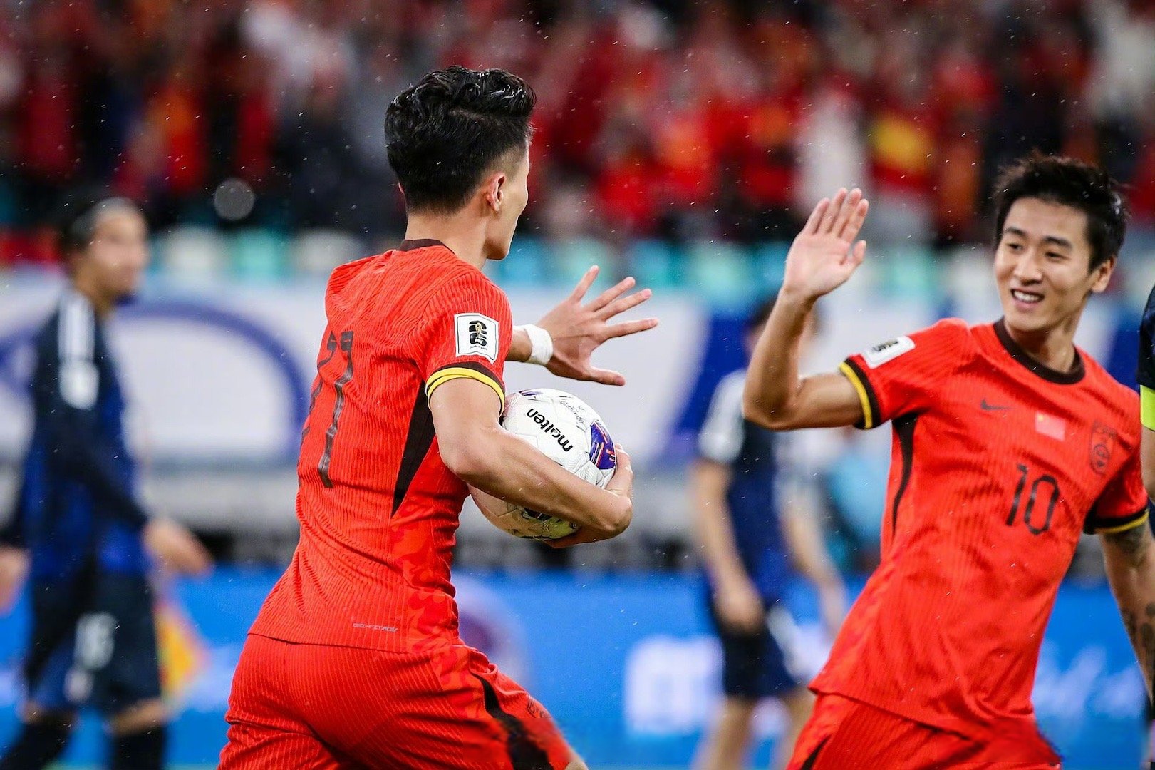 开云官方app入口-关于中国队轻取葡萄牙队，梁靖崑关键制胜的信息